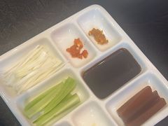 -正德楼果木烤鸭·渔家菜(东港店)