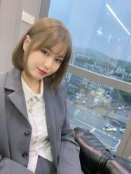 -V+SALON造型