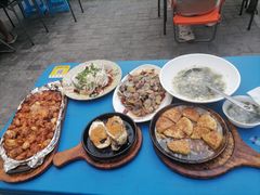 -老东镇啤酒屋海鲜加工·蒸汽海鲜·海鲜烧烤(台东店)