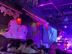 -喜鹊音乐酒馆(西街店)