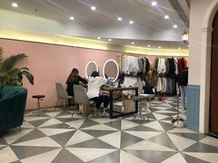 -拾光秀照相馆(石家庄勒泰中心店)