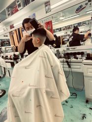 点击看大图 -DL BARBERSHOP男士理发店