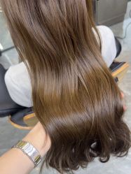 -藤野造型烫染·漂发