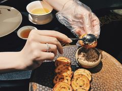 鸭肝酱伴葱油饼-杭州西子湖四季酒店·金沙厅