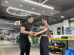 -超鹿运动(达信大厦店)
