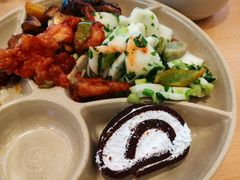 -素满香·全民食养自助(长宁龙之梦店)