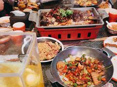 -路边边.炒菜烧烤.音乐餐厅(良乡长虹店)