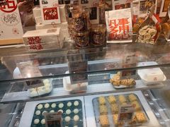 面包甜点陈列柜-虎头局·渣打饼行(五一新干线店)