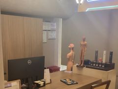 -灸春堂·艾灸·痛症·整脊连锁(之江银泰店)