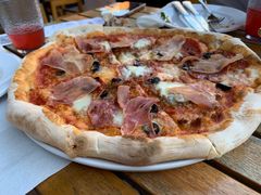 -城市大道红炉披萨烘焙坊