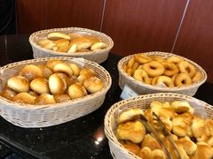 -汇泉王朝大饭店-旋转餐厅(南海路店)
