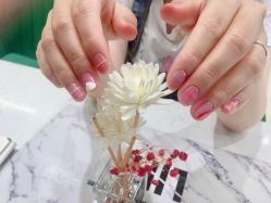 -手牵手美甲