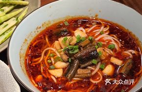 Tong Fu She Eel Noodles