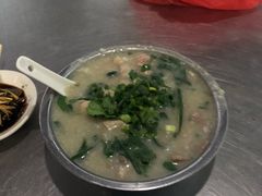 -洲心街道青联村镜记烧肉