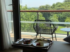 -上海佘山世茂艾美酒店