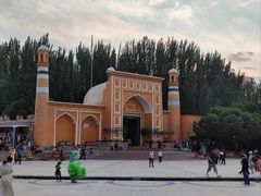 -艾提尕尔清真寺