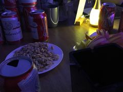 -樱花里音乐餐吧·牛扒椰子鸡(东圃店)