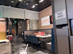 -海底捞火锅(长宁路龙之梦店)