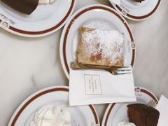 -Cafe Sacher(WIEN)