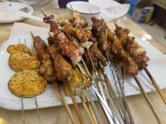 -胖太太四川麻辣排骨串(镇江路分店)