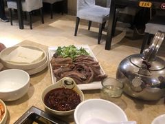 -英子补身汤(海兰路店)