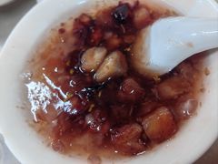 -芳婆糕团店(王府大街店)
