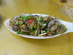 -覃记海鲜美食餐厅