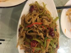 -三义和酒楼(广渠门店)