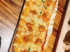 小龙虾薄饼-LENBACH兰巴赫西餐啤酒坊(大连东港店)