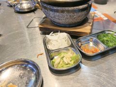 -哈哈碳都·牛肋条无限自助烤肉(台江万达店)