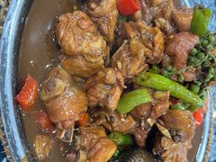 -八两八金·莱芜特色炒鸡(市南漳浦路店)