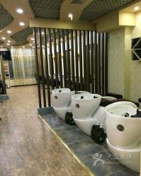 -小齐发型Star·Salon