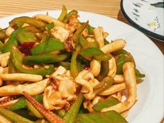 尖椒鱿鱼-方城小吃店