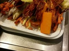 -佰人王串串香火锅(洋珠巷店)