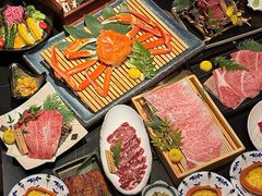-山川小町·极番烧肉(新地假日广场店)