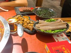 -谭鸭血老火锅(龙湖宝山天街店)