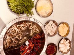 -憨铁匠老火锅(龙岗万科里店)