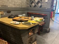 -万里闯关东铁锅炖菜馆(高新旗舰店)