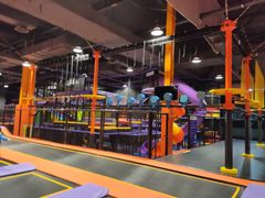 -Tenker Club弹刻极限主题公园 · 蹦床 · 团建 · 生日派对(大关店)