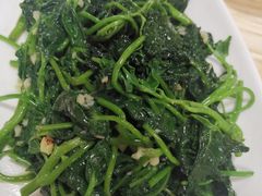 蒜蓉炒番薯叶-巫记鸡饭店