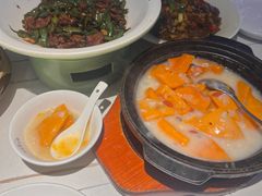 -阿瓦山寨·湘菜现炒·剁椒鱼头王(咸阳总店)