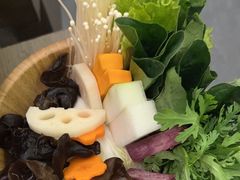 -湊湊火锅·茶憩(打浦桥日月光店)