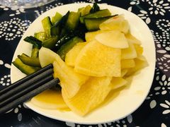 -八两八金·莱芜特色炒鸡(市南漳浦路店)