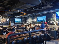 -麦凯伦烧烤·精酿超级工厂店(金桥总店)