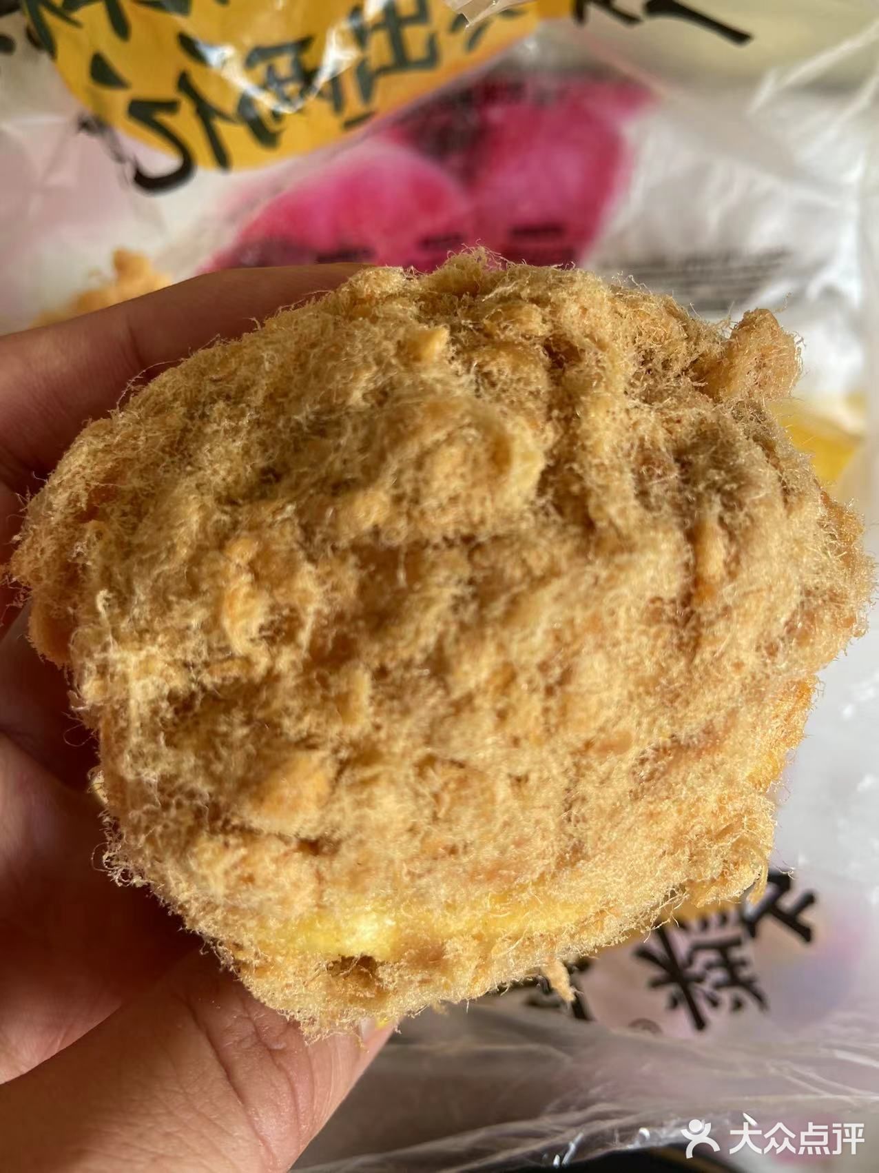 鲍师傅每次路过都看到好多人在排队，一直想吃小贝了