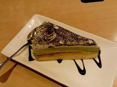 -必胜客(证大大拇指店)