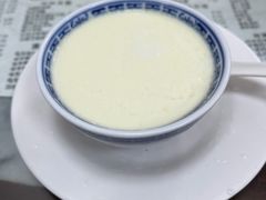 -俊丽双皮奶甜品店