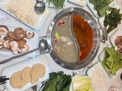 -撒拉人家.酸菜牦牛肉火锅