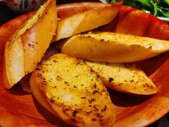 蒜香包-大头虾越式风味餐厅(光明广场店)