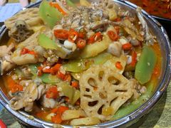 -老闵田螺馆·南昌特色小炒(梦时代店)